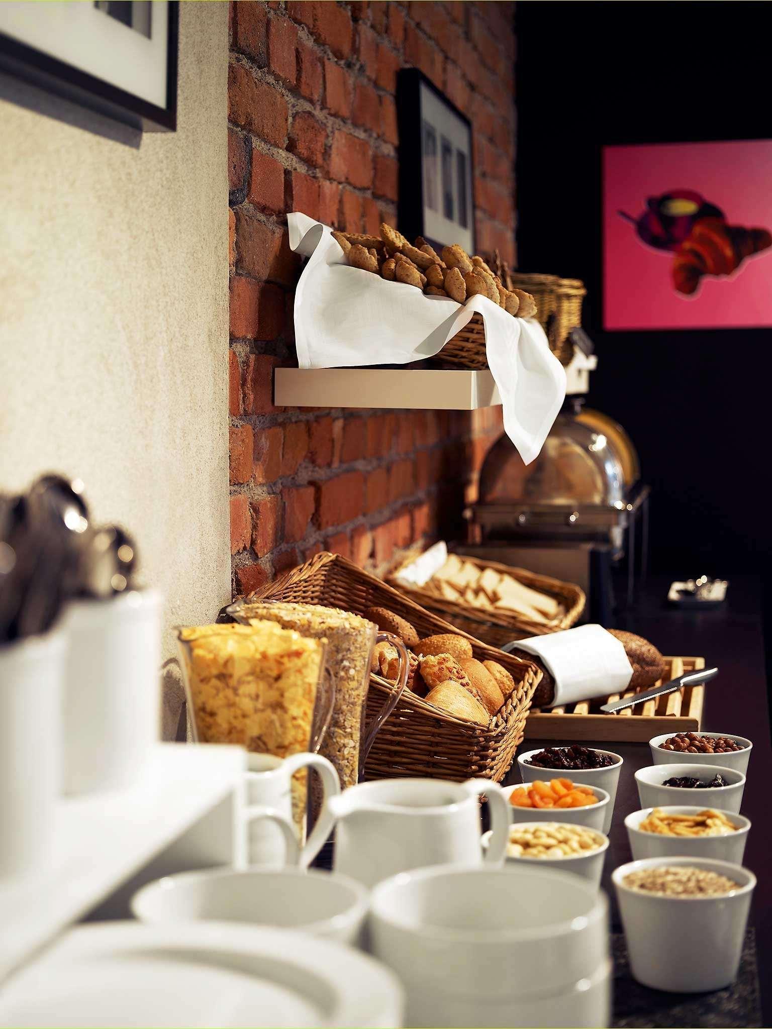 Hotel Ibis Styles Stockholm Odenplan Esterno foto